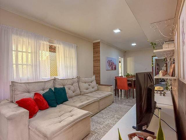 Casa para Venda em Serra - 4