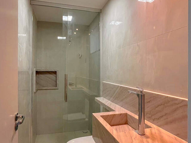 Casa para Venda em Serra - 3