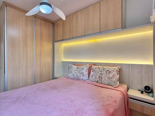 Apartamento para Venda em Serra - 4