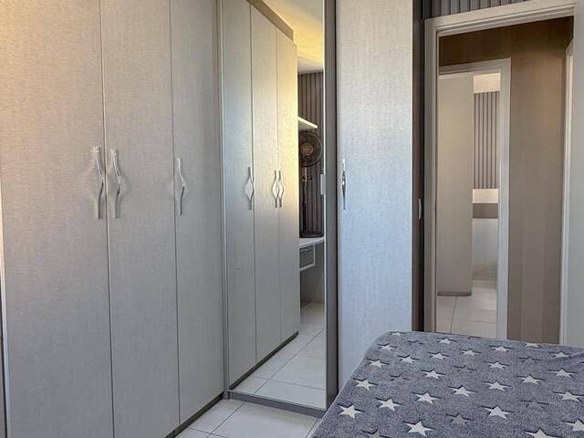 #34 - Apartamento para Venda em Serra - ES