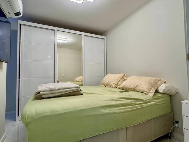 Apartamento para Venda em Serra - 4